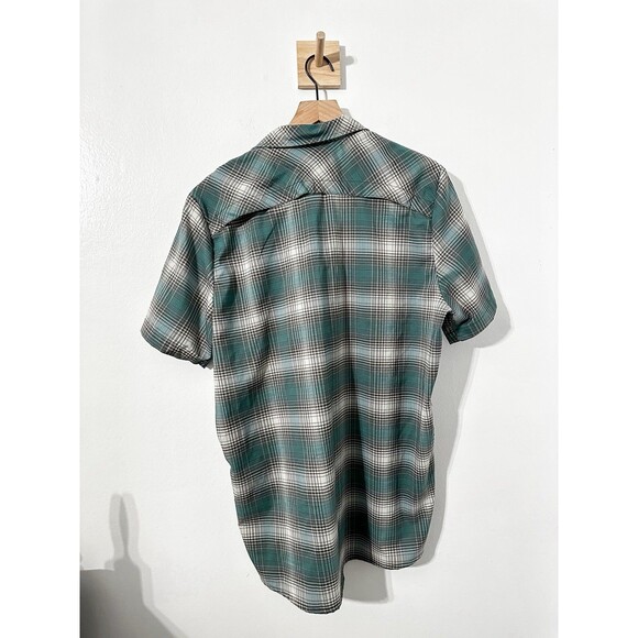 River Edge Shirt Mens XL Green Plaid Short Sleeve Button Outdoor Fishing - Picture 2 of 7